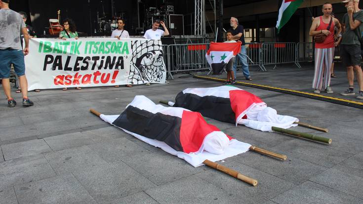 Sorgin Jaiek Palestina eta eraso sionistak jaso dituzten herrialdeen aldeko aldarriarekin amaitu dituzte jaiak
