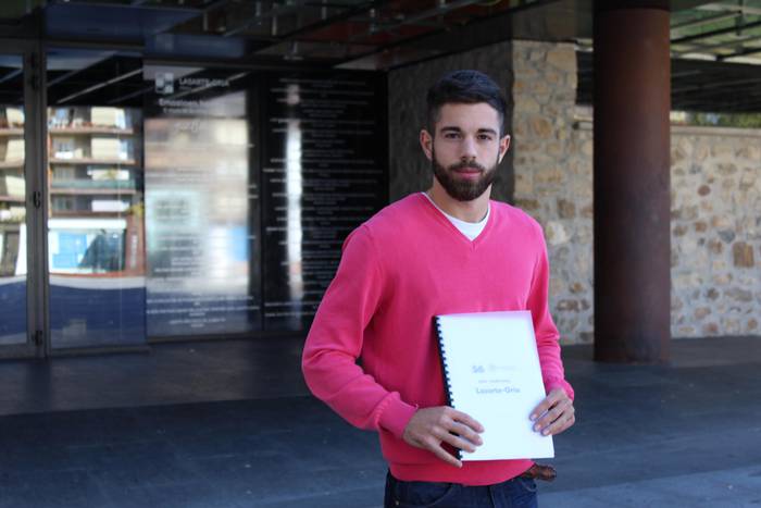 PP gardentasun eta eraberritze instituzionalaren bila
