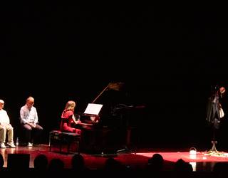 Pianoaren inguruan batu eta kontzertua eskaini dute