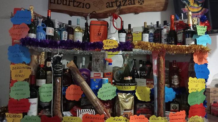 Beltzak RTren saskiko txartelak salgai daude