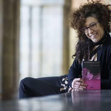 Solasaldi litrarioa: 'Politeismo bastarta'