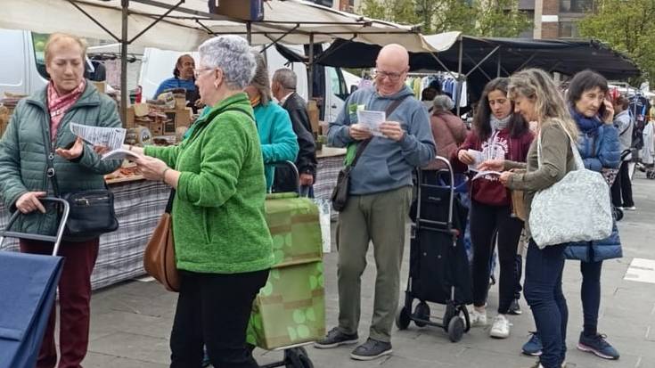 Larunbateko manifestazioarekin bat egin du LOOPA plataformak