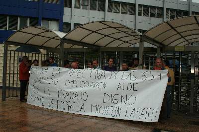 Sindikatuak 65 orduen direktiba europarraren aurka agertu dira