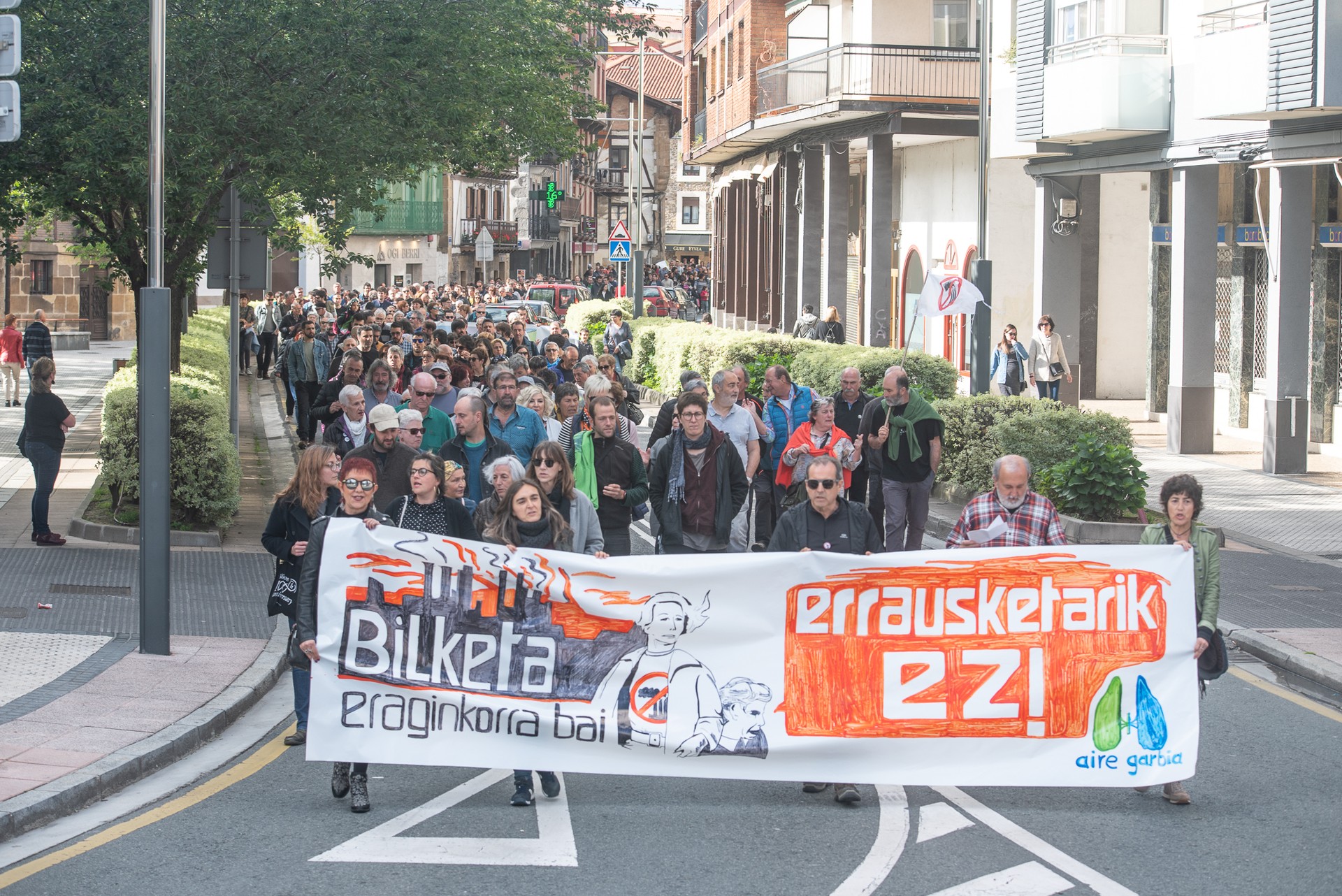 Birziklatu, erraustegia gelditzeko