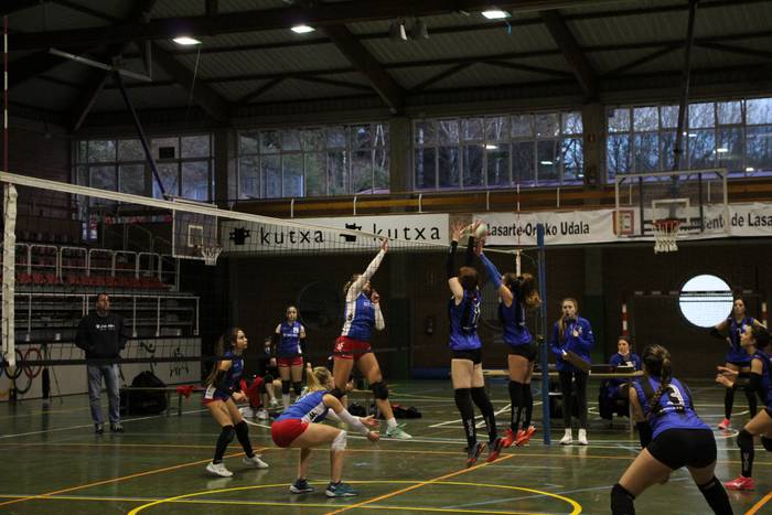 Ostadarrek ezin izan zuen Universidad de Deustoren aurka ezer egin