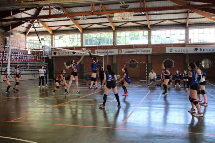 Ostadar Boleibol taldeak Fortuna B garaitu zuen