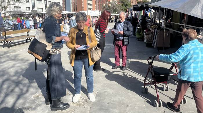 Gutxieneko soldata hemen erabakitzearen garrantziari buruz informatzen hasi dira