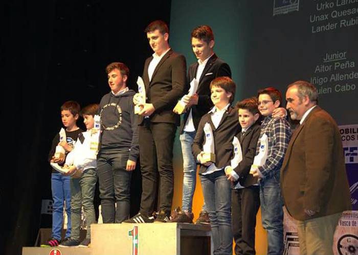 Aitor Manso kart pilotua, saritua
