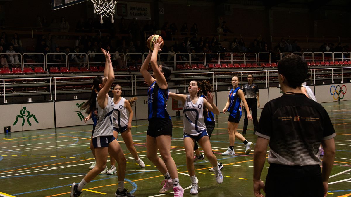 Ostadar Saskibaloiko Kadete Errendimendu taldeak, Euskal Ligarako txartela jokoan