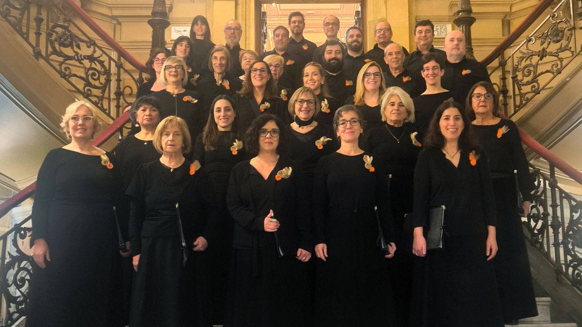 Musikaren bitartez iluntasuna argituko dute