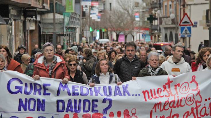 "Borrokan jarraitzeko are indar gehiago emango digu txupinazoa botatzeak"