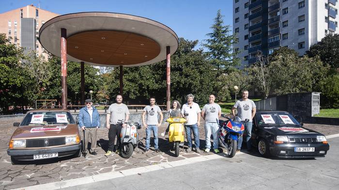 Ibilgailu klasikoz beteko dute Andatza plaza