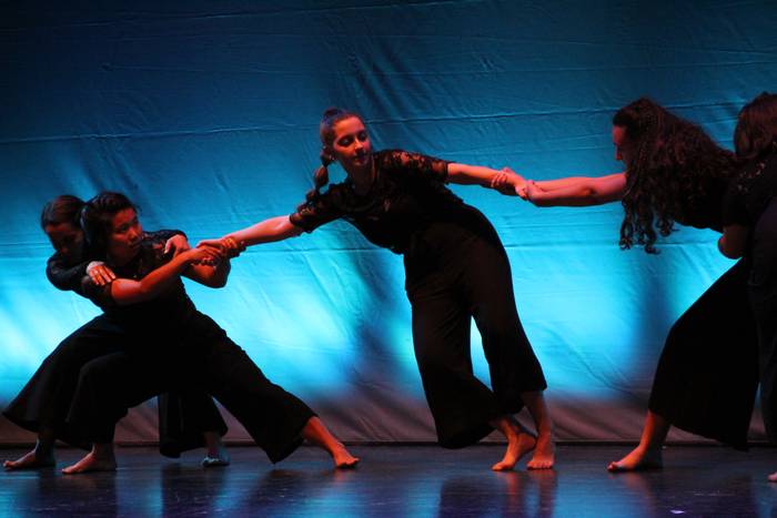 22. Antzerki eta Dantza Astea: antzerki emanaldiak eta Euskal Dantza Sorkuntza