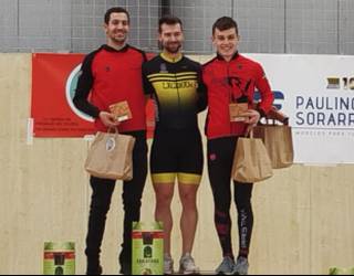 Ximon Villalobos, Irristaka sarian hirugarren