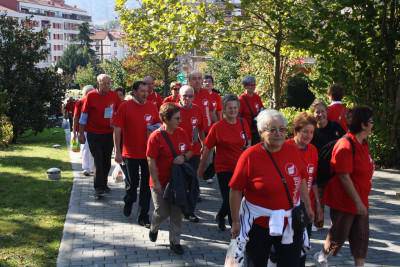 Aparteko giroa jubilatuen martxan