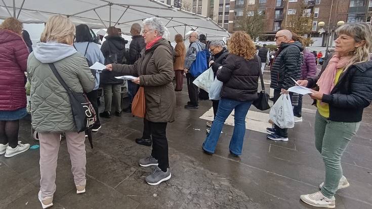 Eguberrietan murrizketak egingo dituztela salatu dute