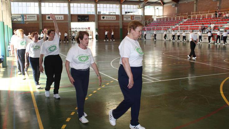 Biyak Bat gimnastika