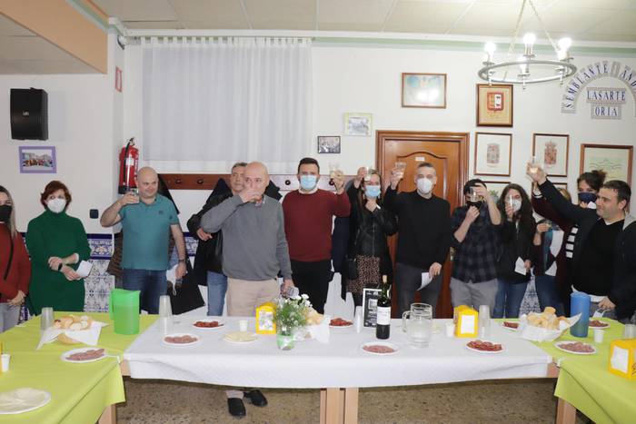 Kargu aldaketa tarteko egin dute ohorezko topa