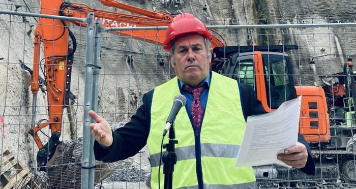 Por hacer un favor kale-antzerkia