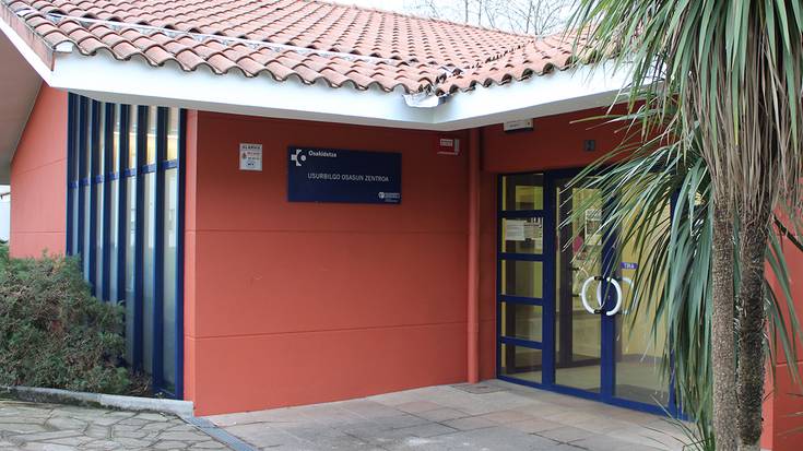 Usurbilgo osasun zentroan pediatra ordezkatzeko eskaera