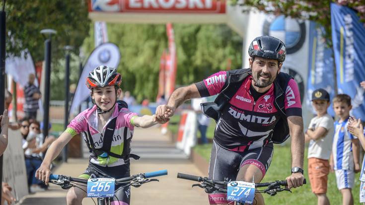 Pedalkada bakoitzarekin gozatzen