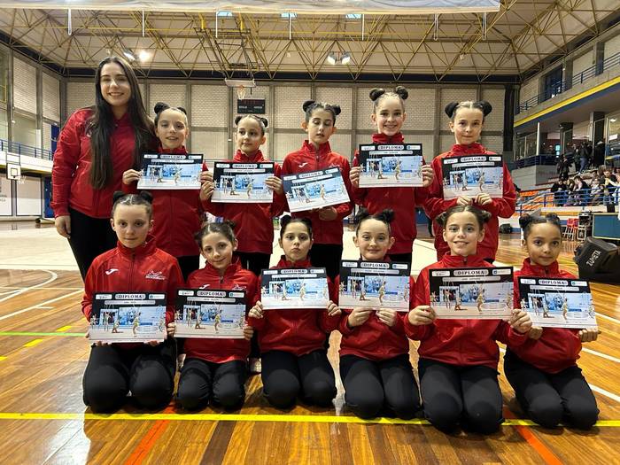 Benjaminek lan ederra eginez esan diete agur topaketei