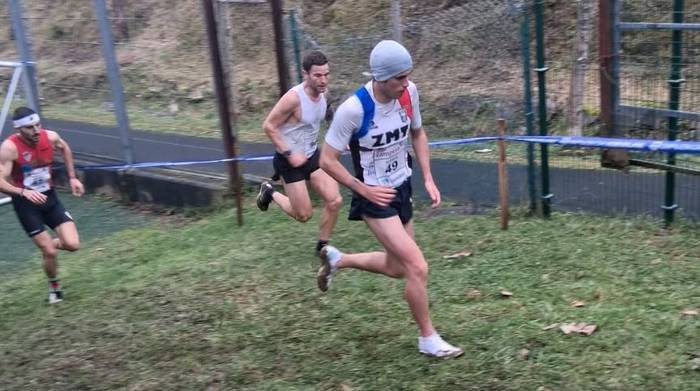 Lasarte-Oriako kirolariak pistan zein lokatzean lehian izan dira