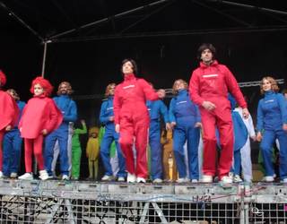 Konpartsen emanaldiak: Intzak Parranda