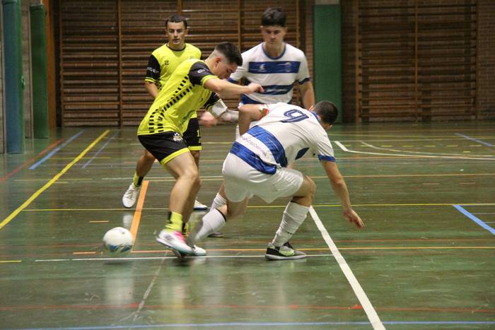 Eguzki Areto Futbol taldeek jardunaldi oparoa izan zuten