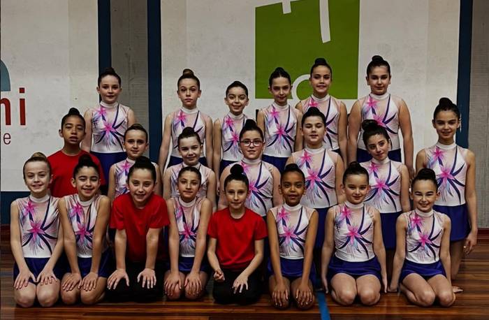 Gimnasta txikiak ere, tapizean