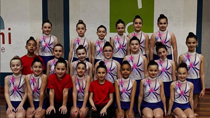 Gimnasta txikiak ere, tapizean
