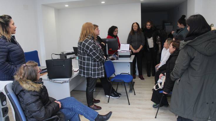 Mobilizazioak hasiko dituztela iragarri dute Udalaren Etxez Etxeko Laguntza Zerbitzuko langileek