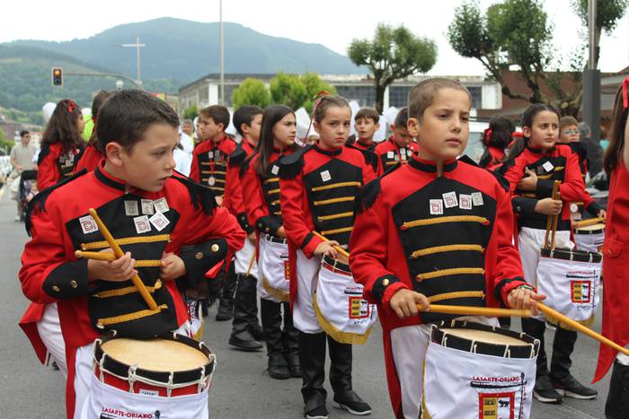 San Pedro Jaiak: gaztetxoen danborrada