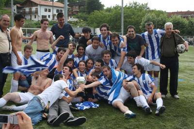 Asteburu gazi-gozoa herriko futbolarientzat