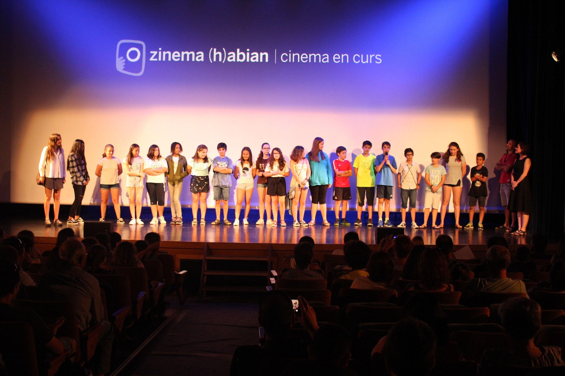 Estreinua 'Trenaren hotsa' film laburrarekin