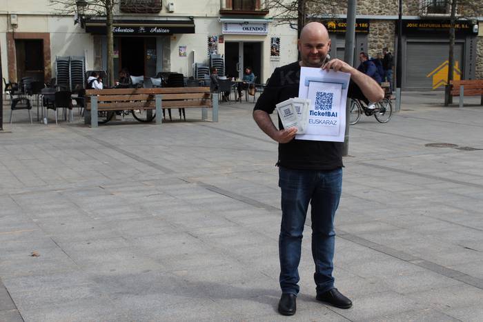 Herriko komertzioak TicketBai sistema euskaraz erabiltzera animatu ditu udalak